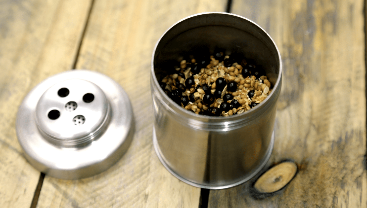 Making Gin with the Alembic Pot Still & Botanical Basket - Instructions - Distillery King Australia