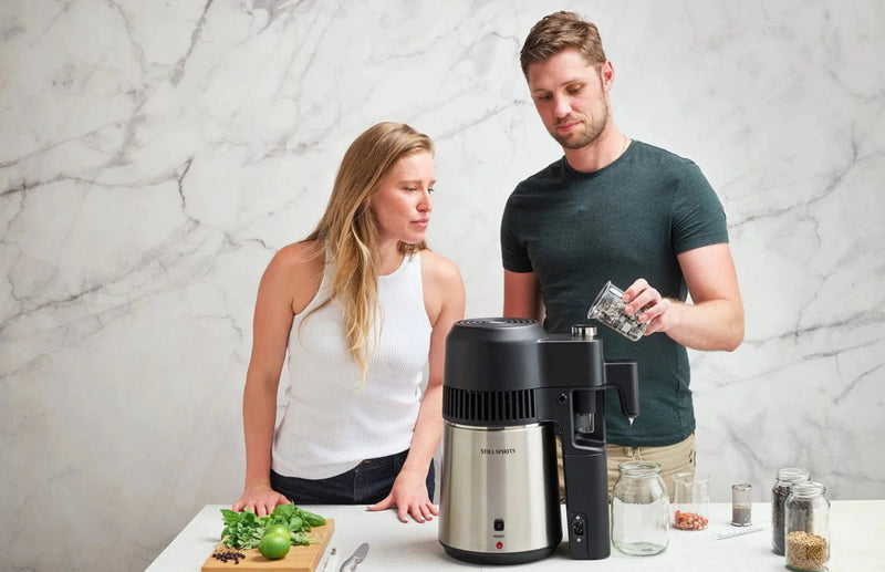 GIN MINI DISTILLERY KIT Air Still PRO Complete Home Distillery Kit with Gin Botanicals - Distillery King Australia